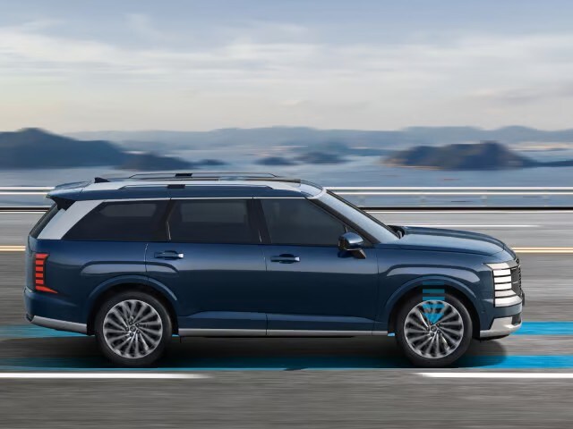  2026 Hyundai Palisade Hybrid on the road