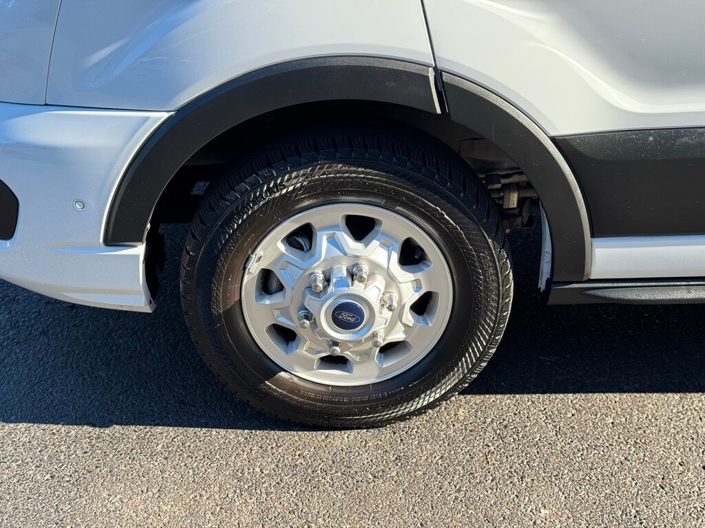 2023 Ford Transit photo 2