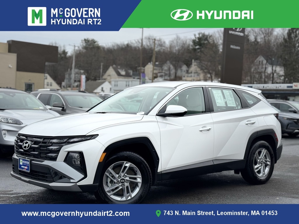 2025 Hyundai Tucson SE's photo