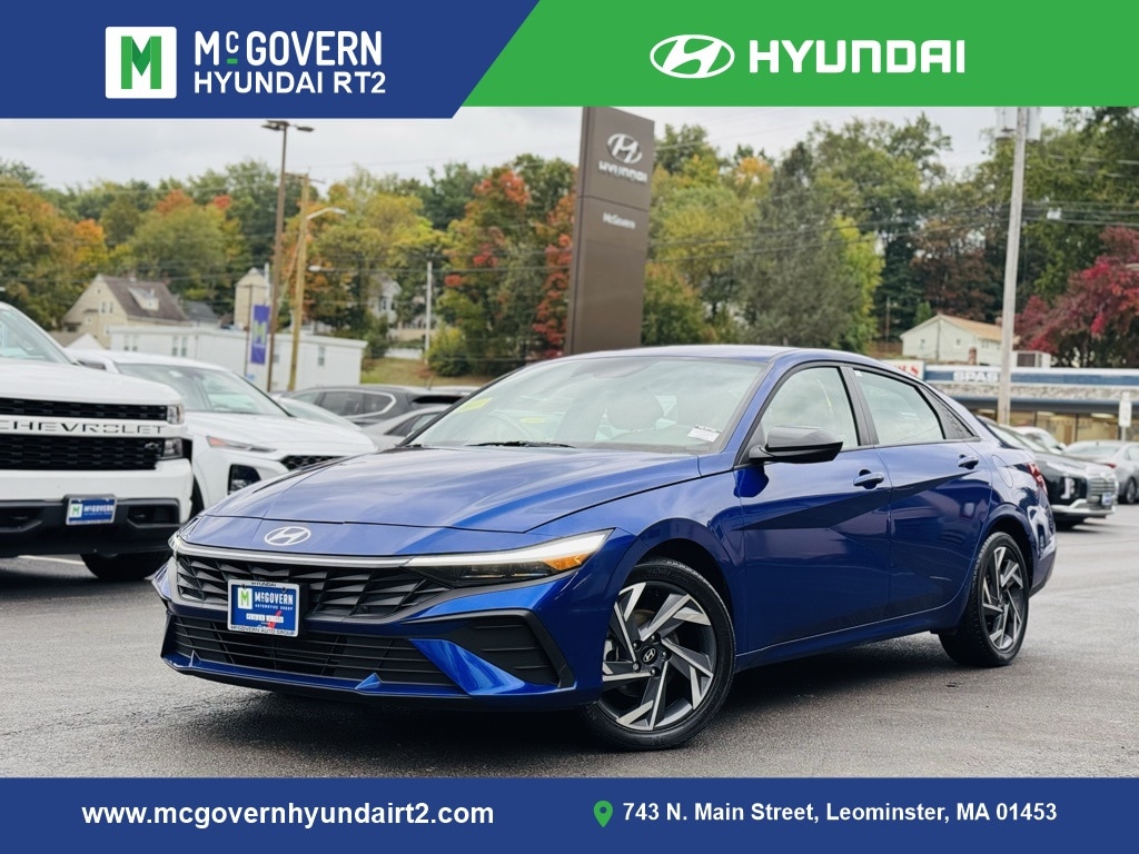 2025 Hyundai Elantra SEL's photo