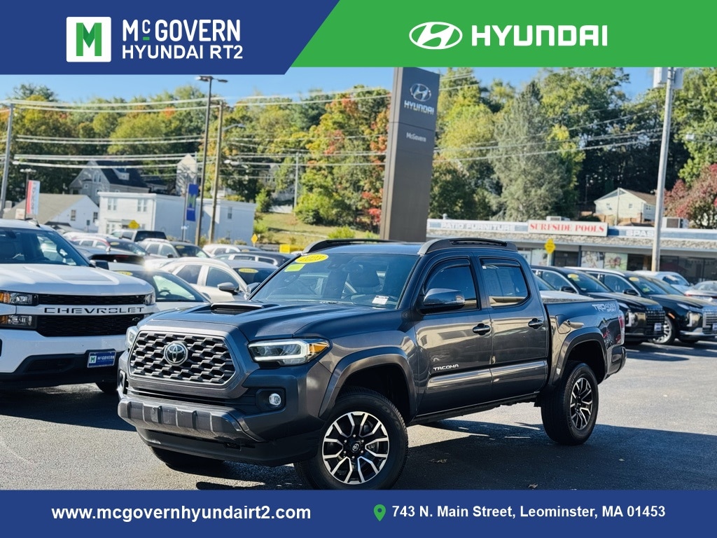 2023 Toyota Tacoma TRD Sport's photo