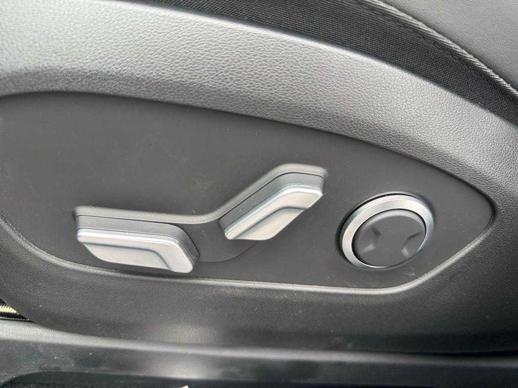2026 Hyundai IONIQ 9 SEL - Photo 16