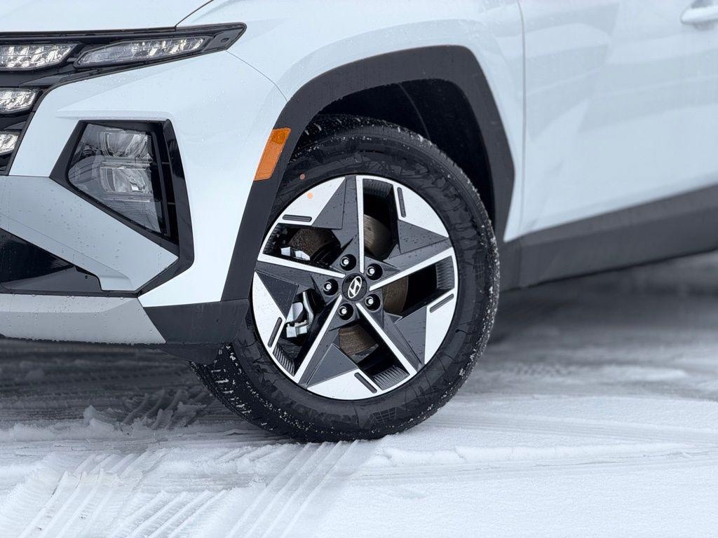 New 2026 Hyundai Tucson Plug-In Hybrid SEL SUV