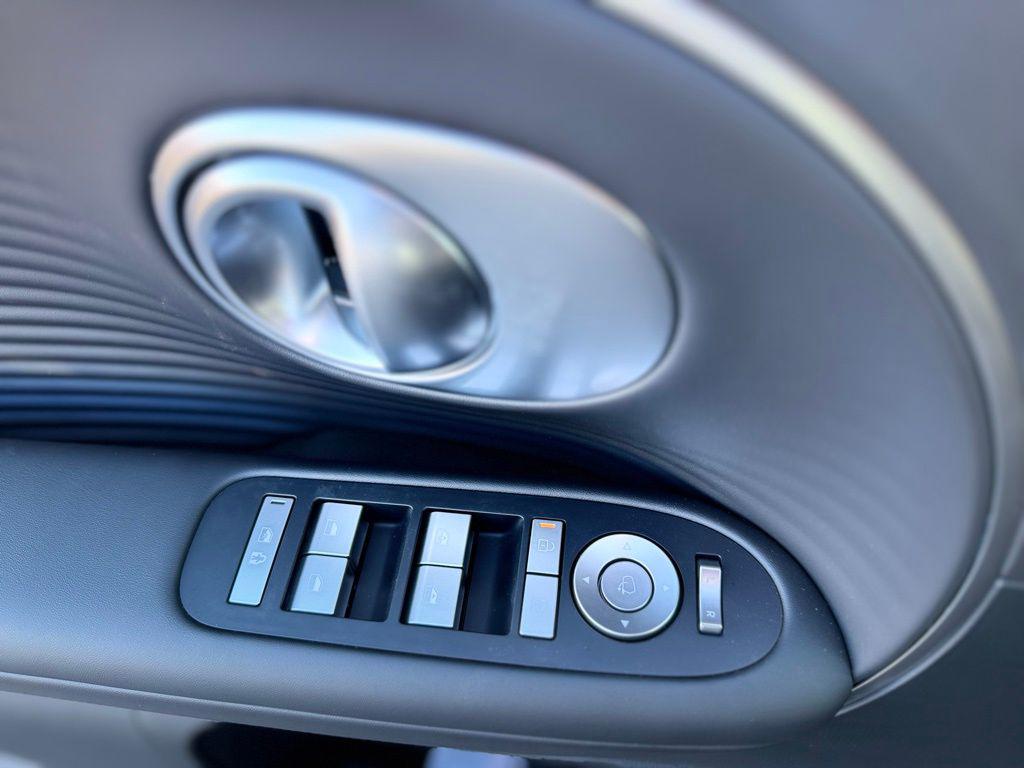 2026 Hyundai IONIQ 9 SEL - Photo 22