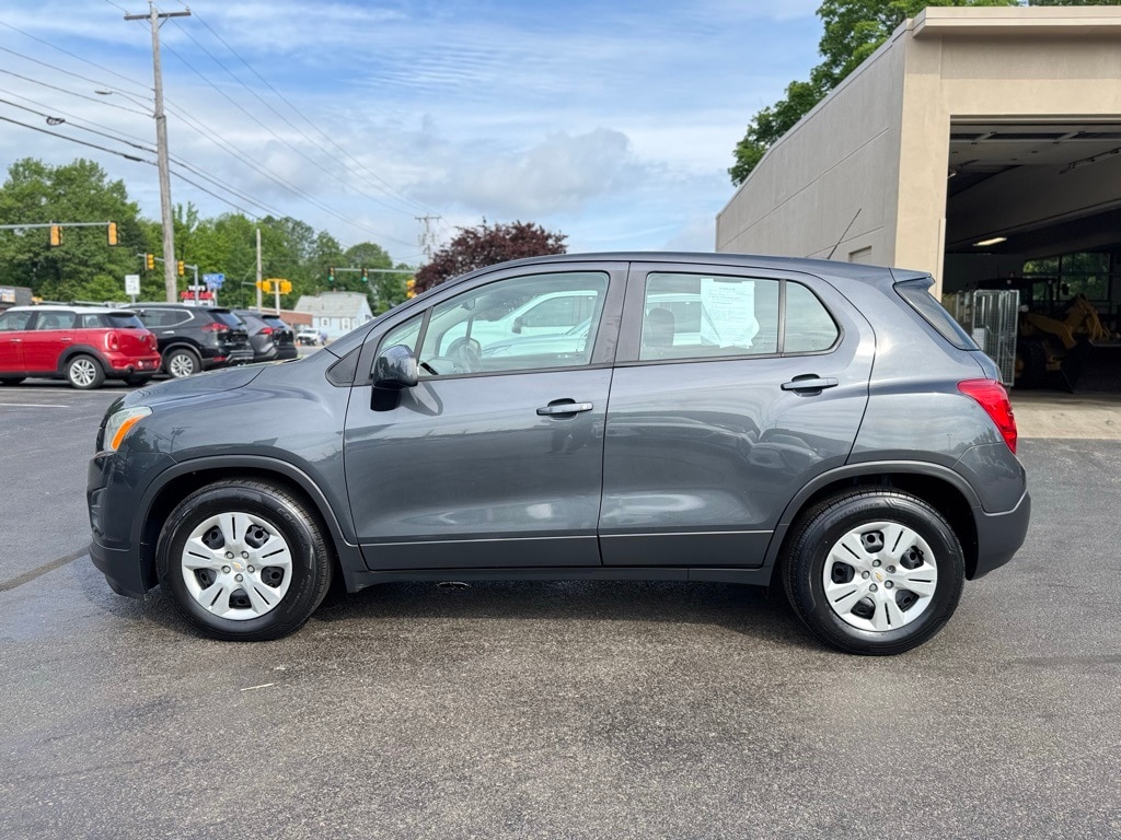 Used 2016 Chevrolet Trax LS with VIN 3GNCJKSB6GL182571 for sale in Leominster, MA
