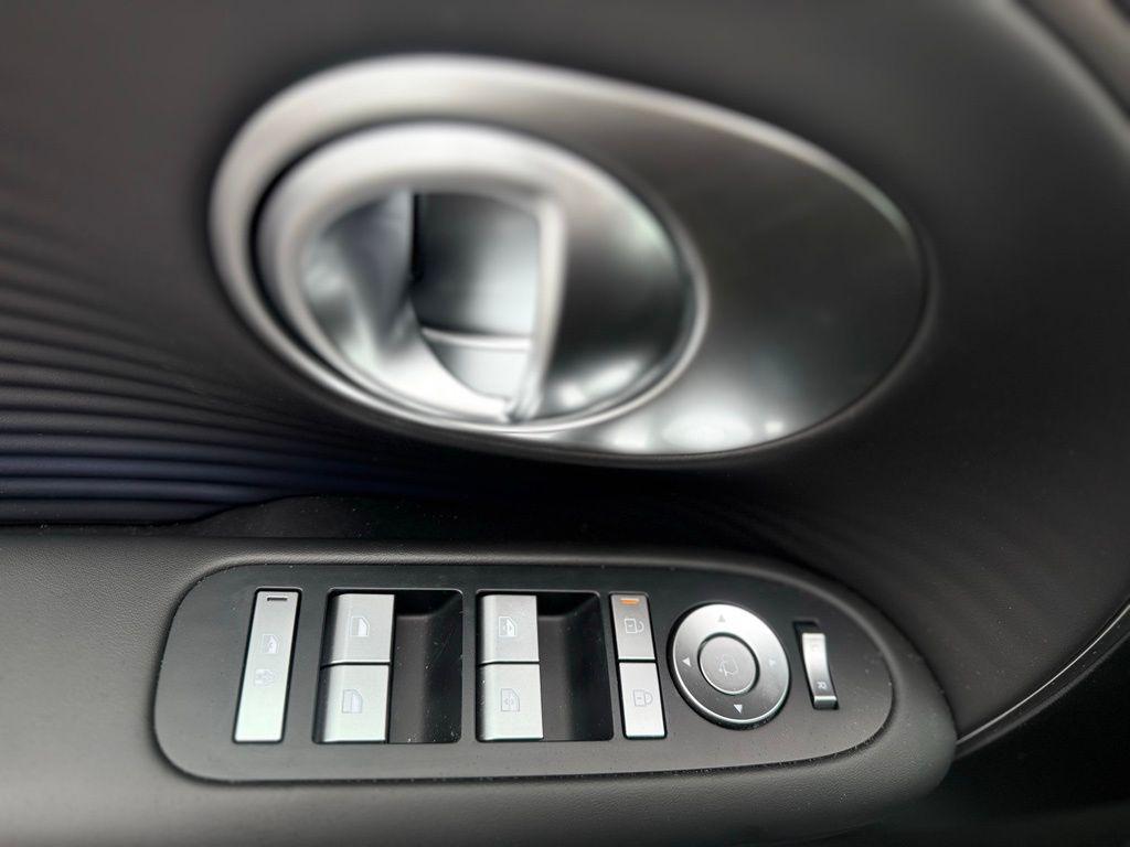 2026 Hyundai IONIQ 9 SEL - Photo 21
