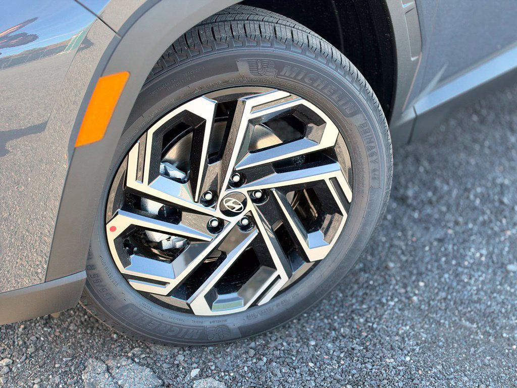 New 2026 Hyundai Tucson SEL Plus AWD SUV