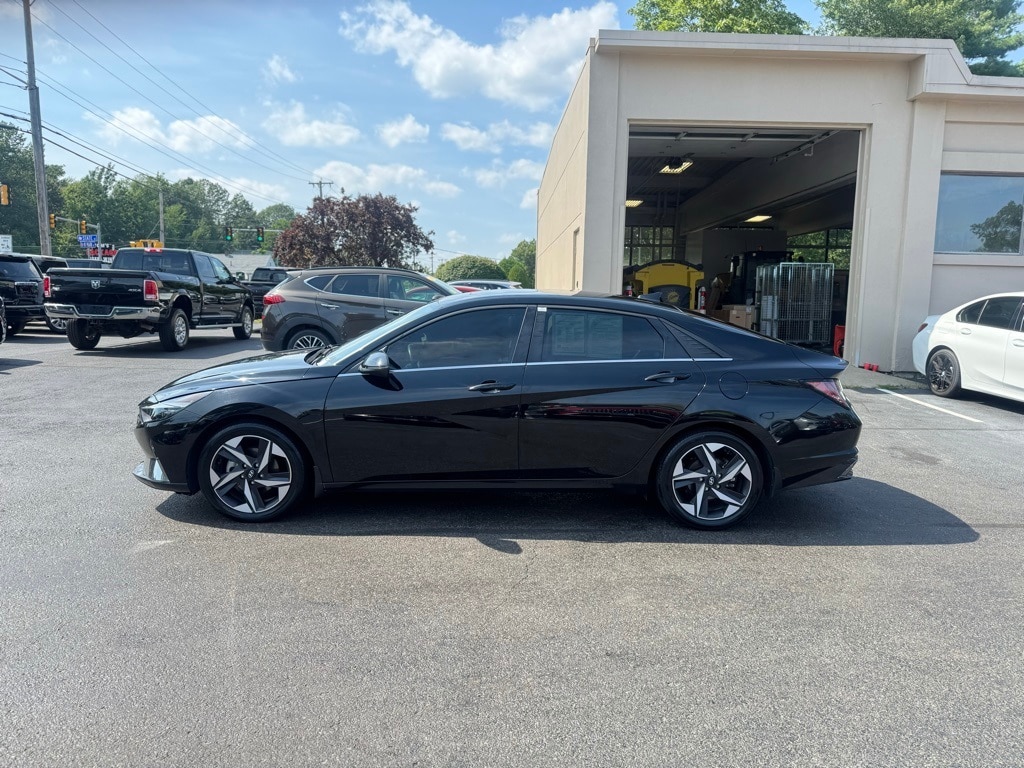 Used 2021 Hyundai Elantra Limited with VIN KMHLN4AJ5MU003998 for sale in Leominster, MA