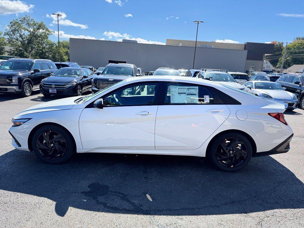 New 2026 Hyundai Elantra SEL Sport Plus Sedan