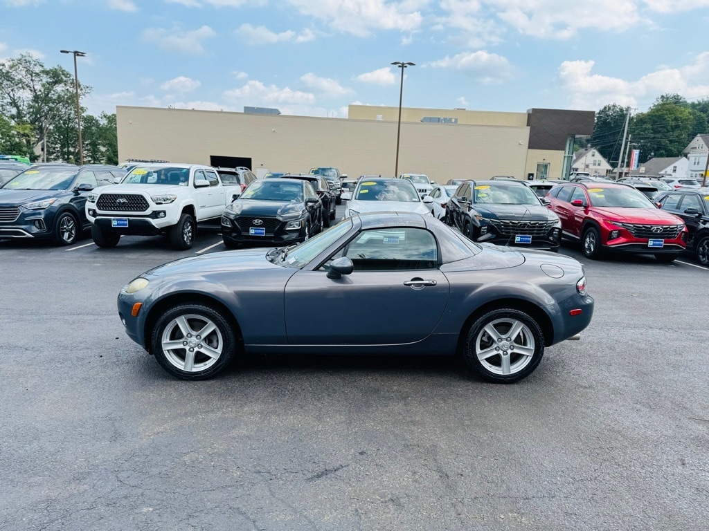 Used 2008 Mazda MX-5 Miata Grand Touring Hard Top with VIN JM1NC26F680156852 for sale in Leominster, MA