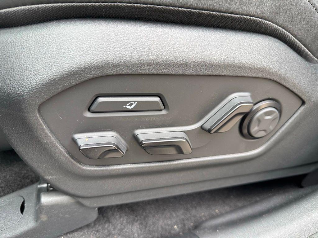2026 Hyundai Santa Fe Calligraphy - Photo 16