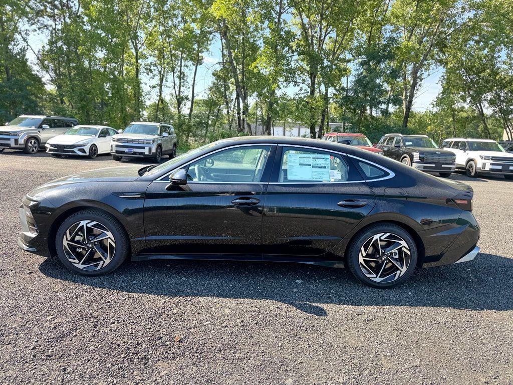 New 2026 Hyundai Sonata SEL Sport Sedan