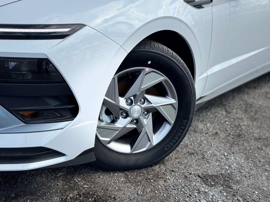 New 2026 Hyundai Sonata SE Sedan