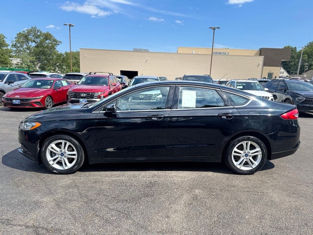 Used 2018 Ford Fusion SE Sedan