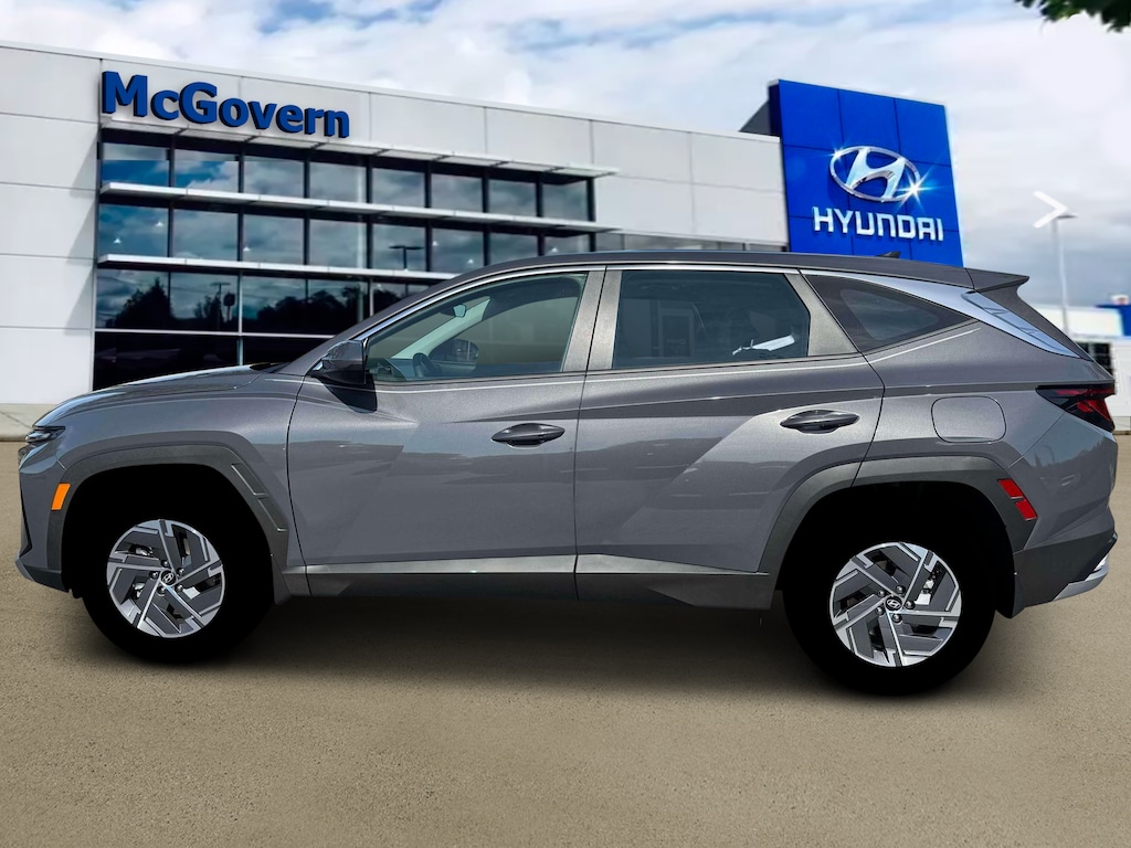 New 2026 Hyundai Tucson Hybrid Blue SUV