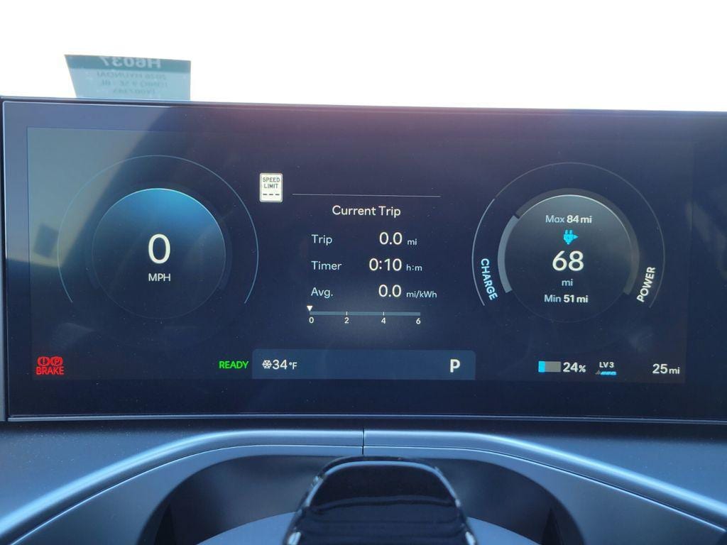 2026 Hyundai IONIQ 9 SE - Photo 25