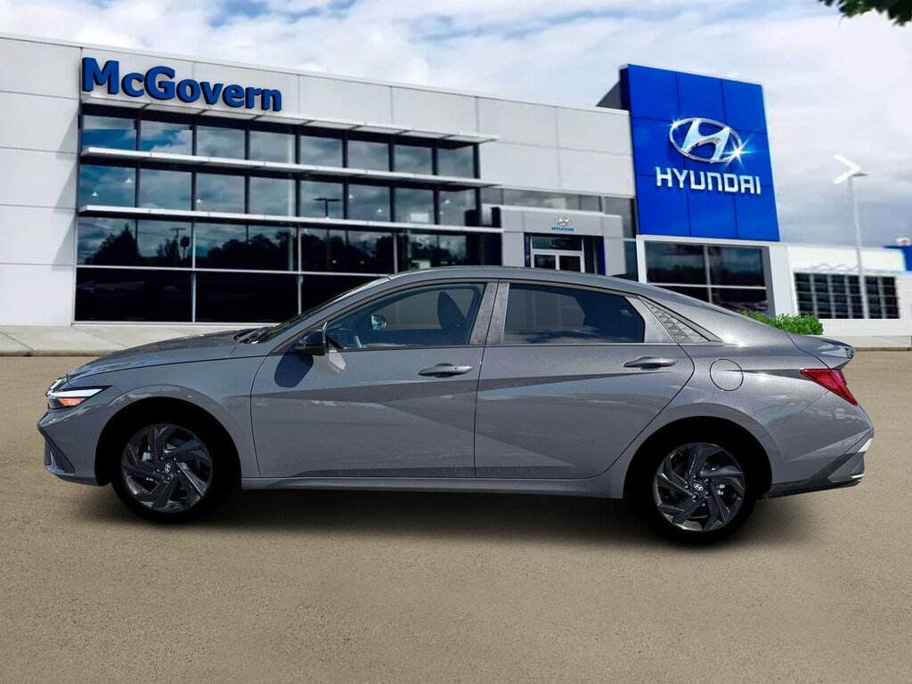New 2026 Hyundai Elantra Hybrid SEL Sport Sedan