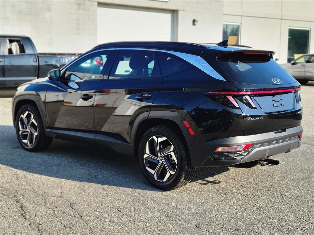 2024 Hyundai Tucson Hybrid Limited photo 2