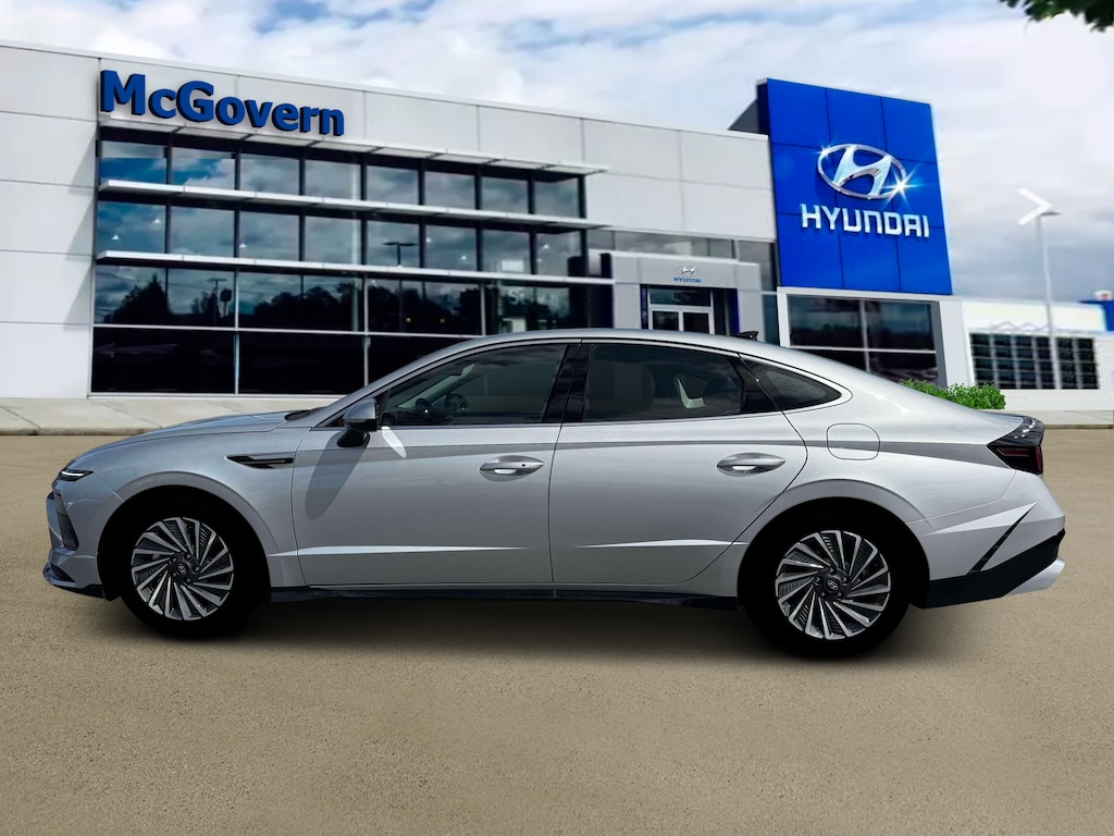 New 2026 Hyundai Sonata Hybrid SEL Sedan
