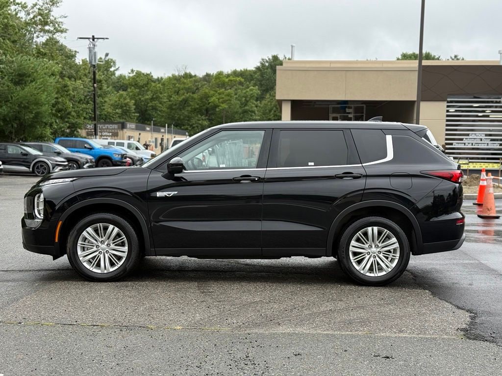 Used 2025 Mitsubishi Outlander PHEV ES SUV