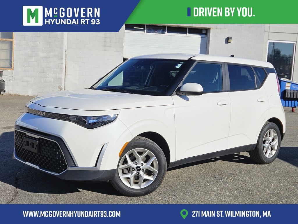 2023 Kia Soul LX