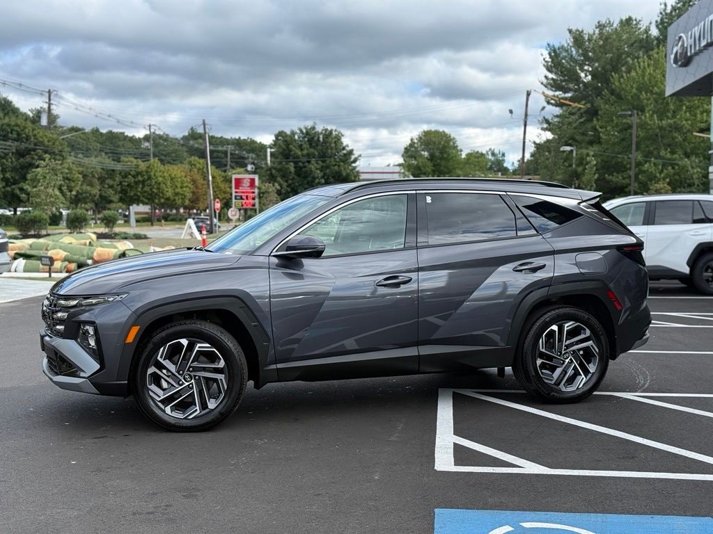 Certified 2025 Hyundai Tucson Hybrid Limited SUV