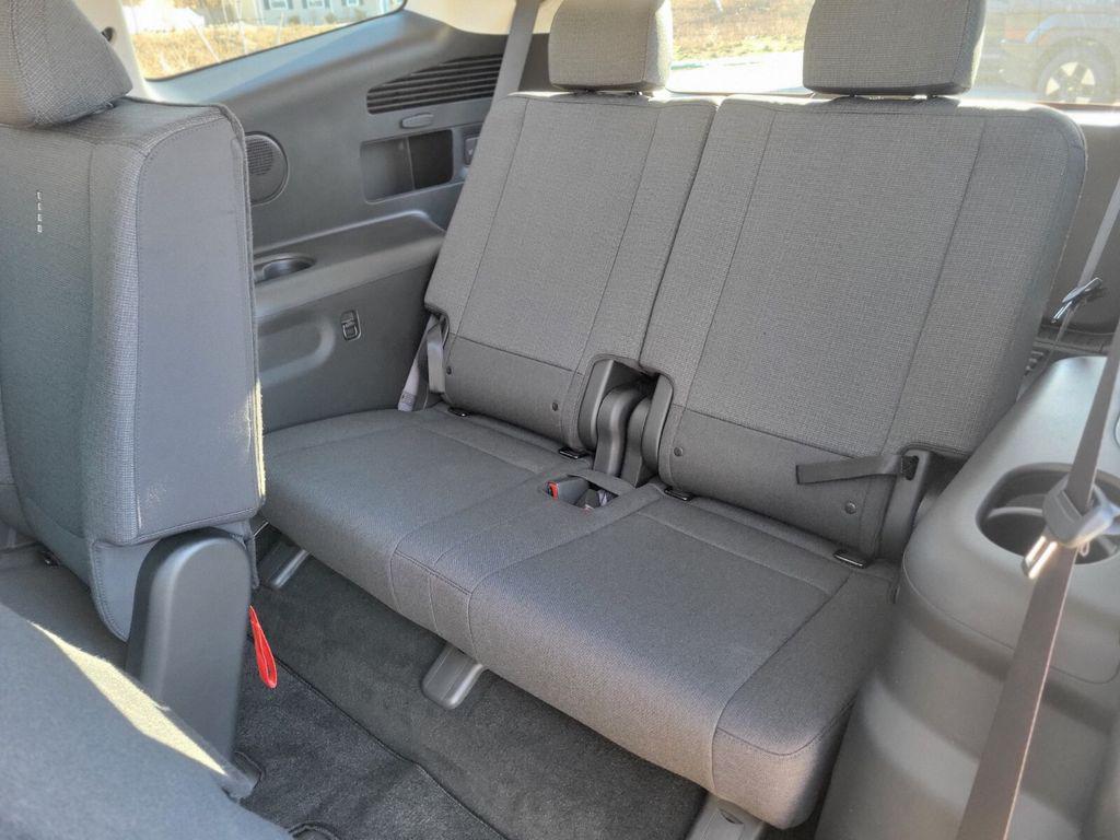 2026 Hyundai IONIQ 9 SE - Photo 14