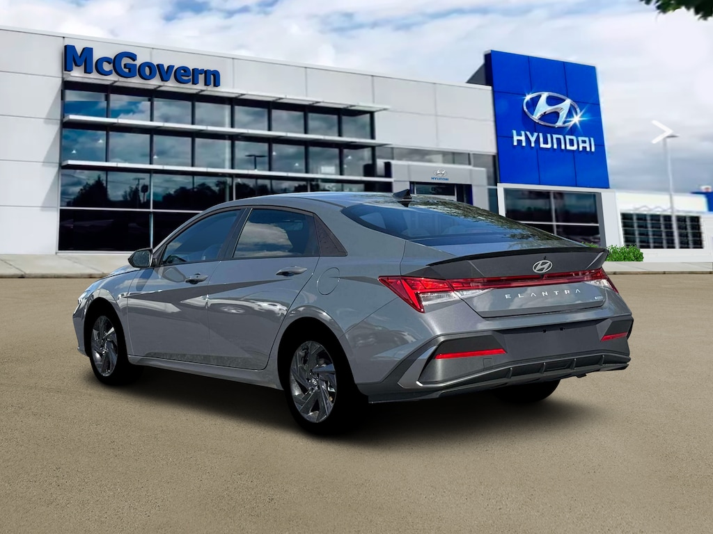 New 2026 Hyundai Elantra Hybrid SEL Sport Sedan