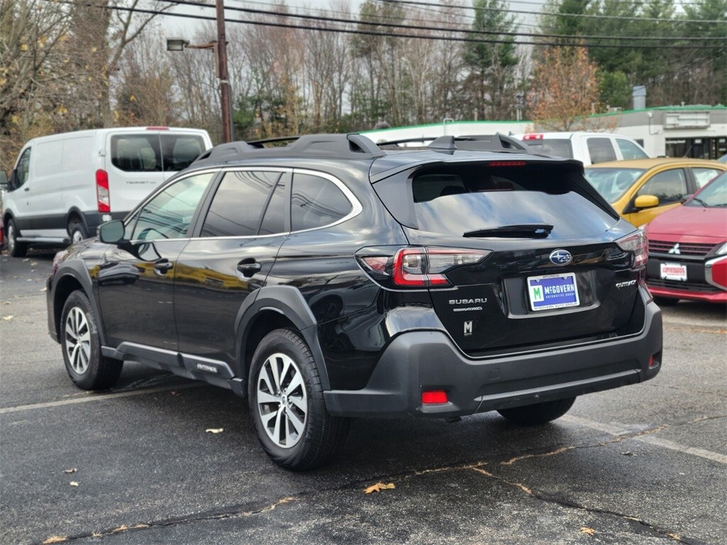 2024 Subaru Outback Premium photo 2