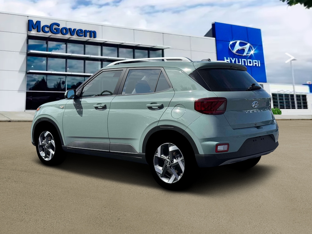 New 2026 Hyundai Venue SEL SUV