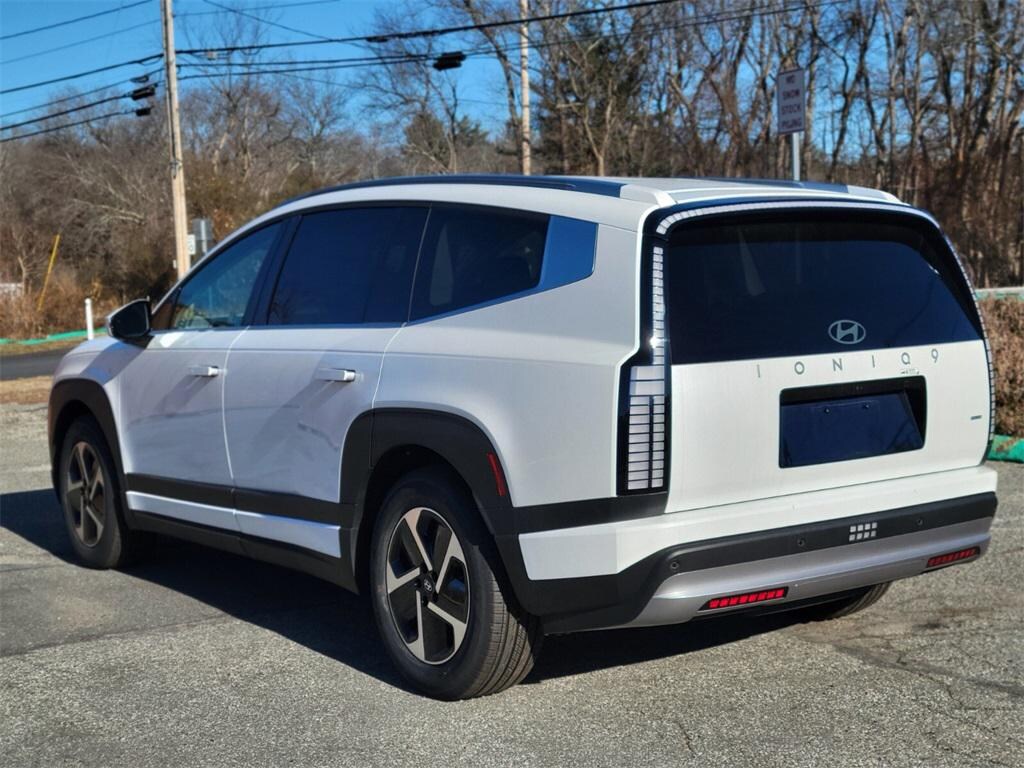 New 2026 Hyundai IONIQ 9 SE SUV