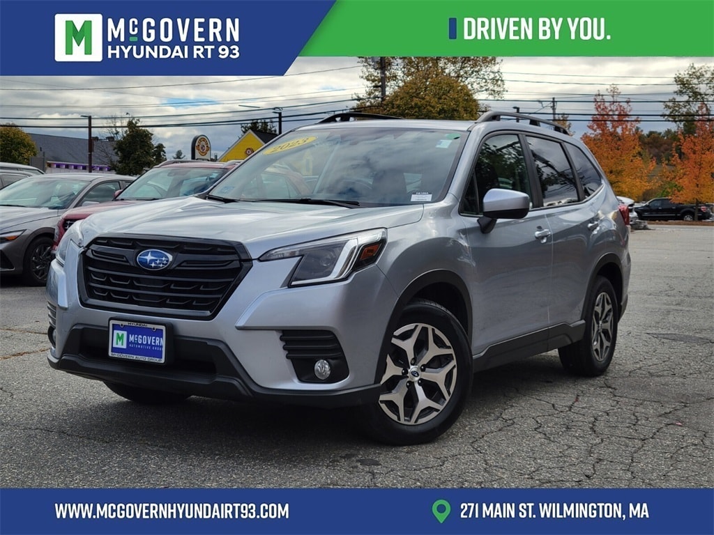 2023 Subaru Forester Premium's photo