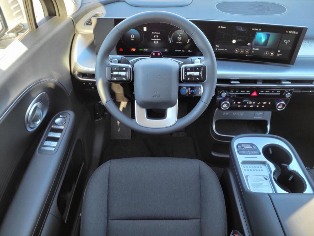 2026 Hyundai IONIQ 9 SE - Photo 11