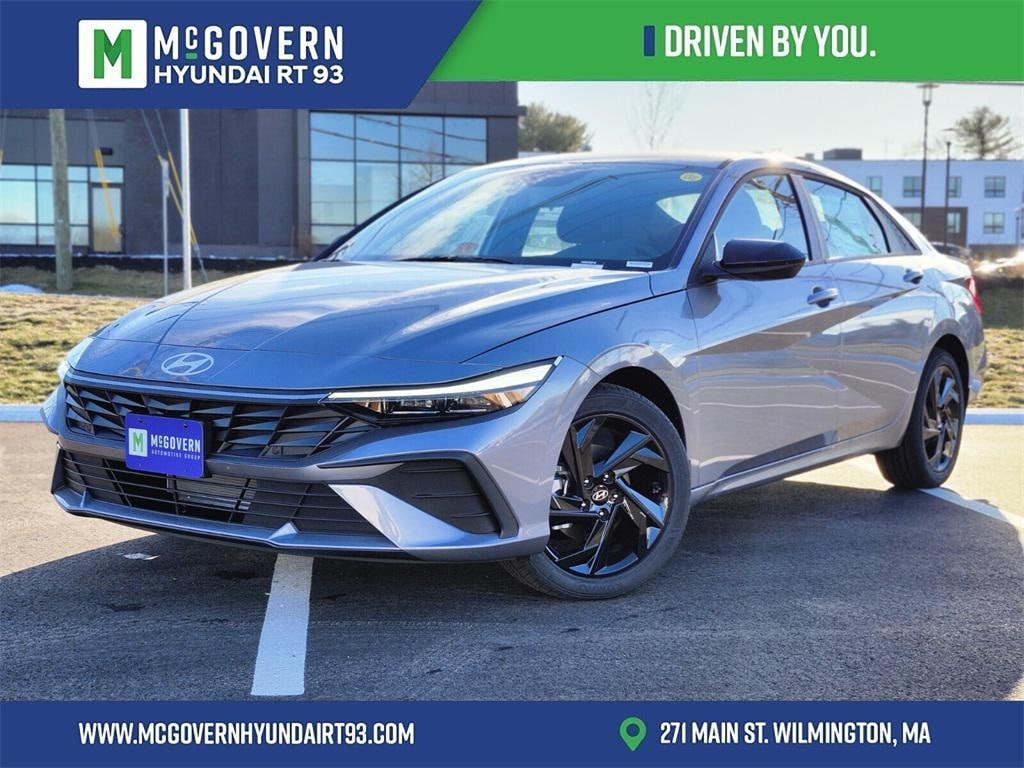 New 2026 Hyundai Elantra SEL Sport Sedan