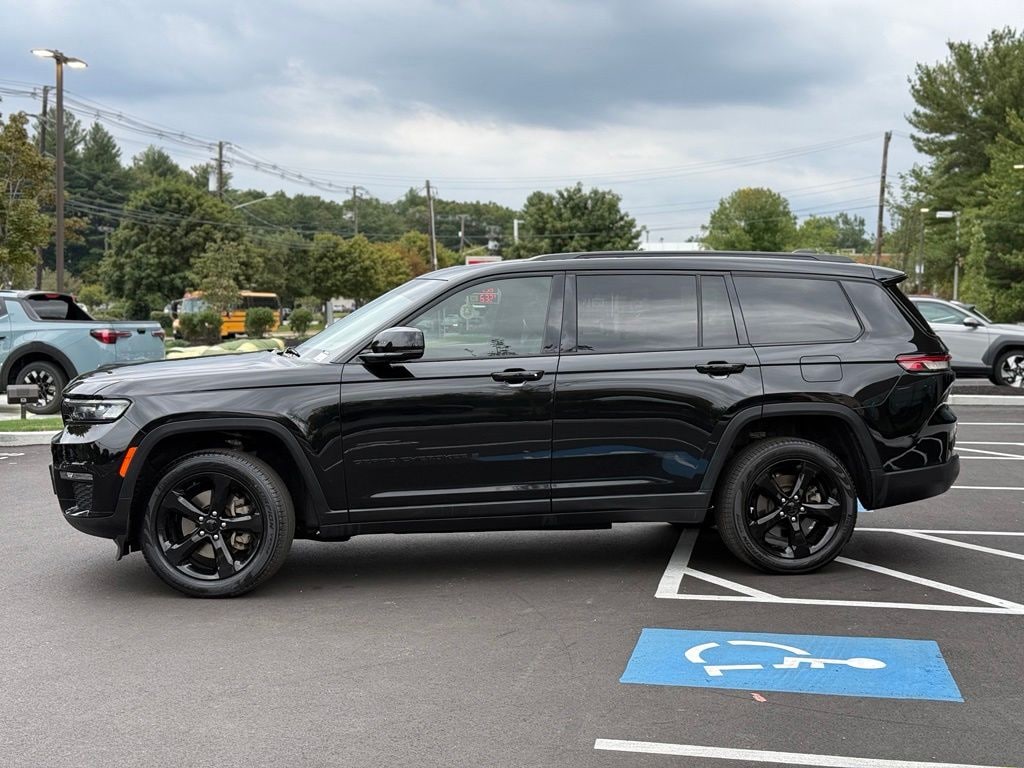 Used 2024 Jeep Grand Cherokee L Limited SUV