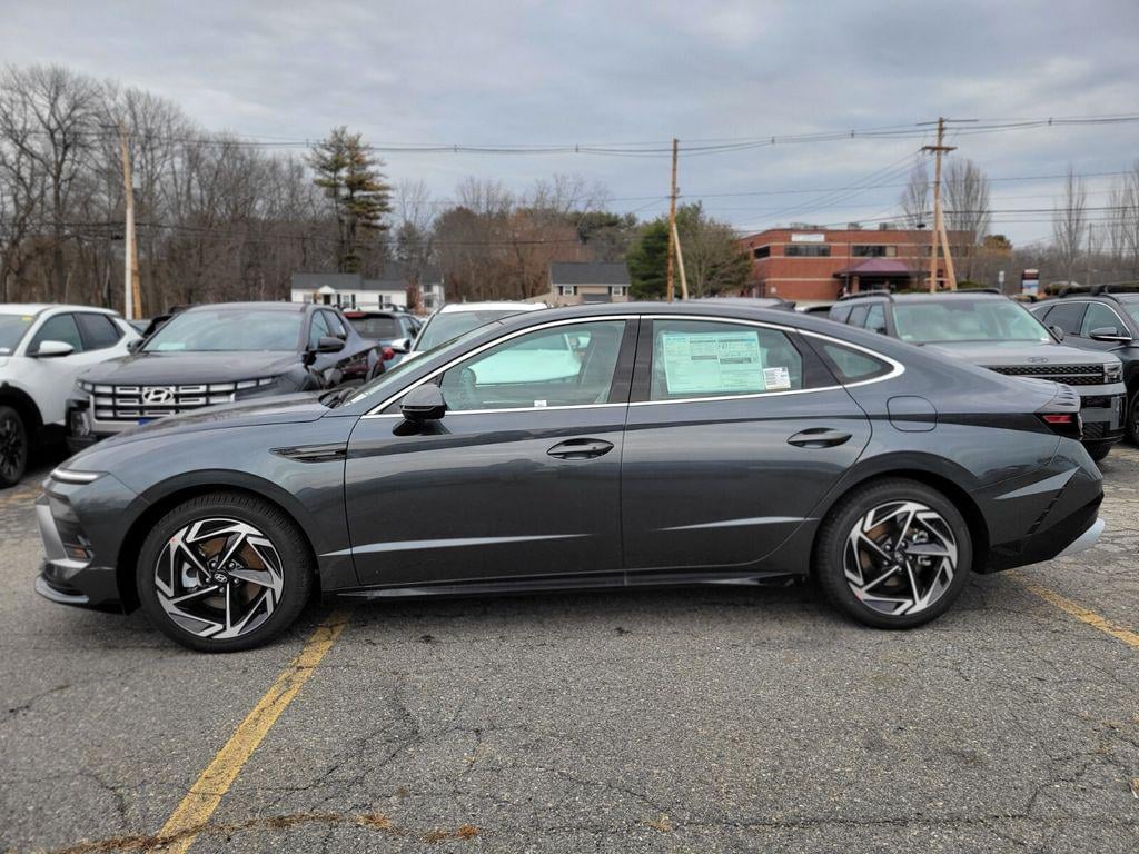 New 2026 Hyundai Sonata SEL Sport Sedan