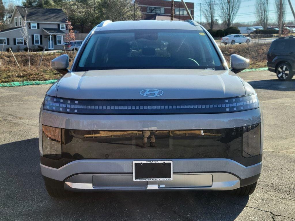 2026 Hyundai IONIQ 9 SE - Photo 8