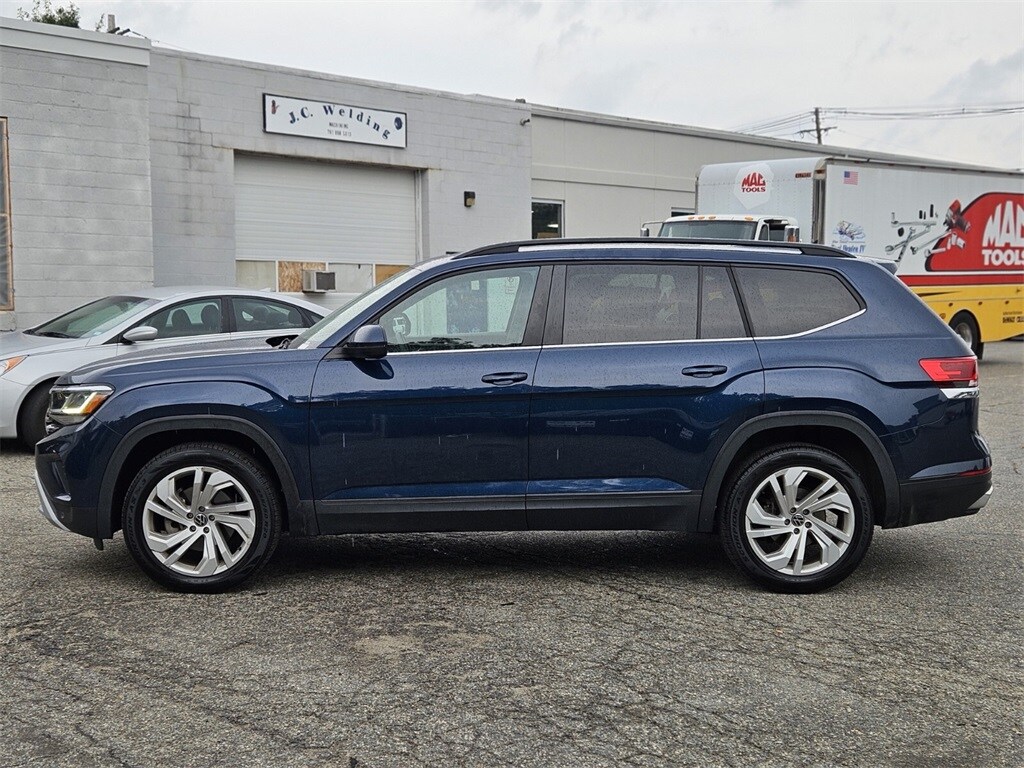 2021 Volkswagen Atlas SE Technology photo 2