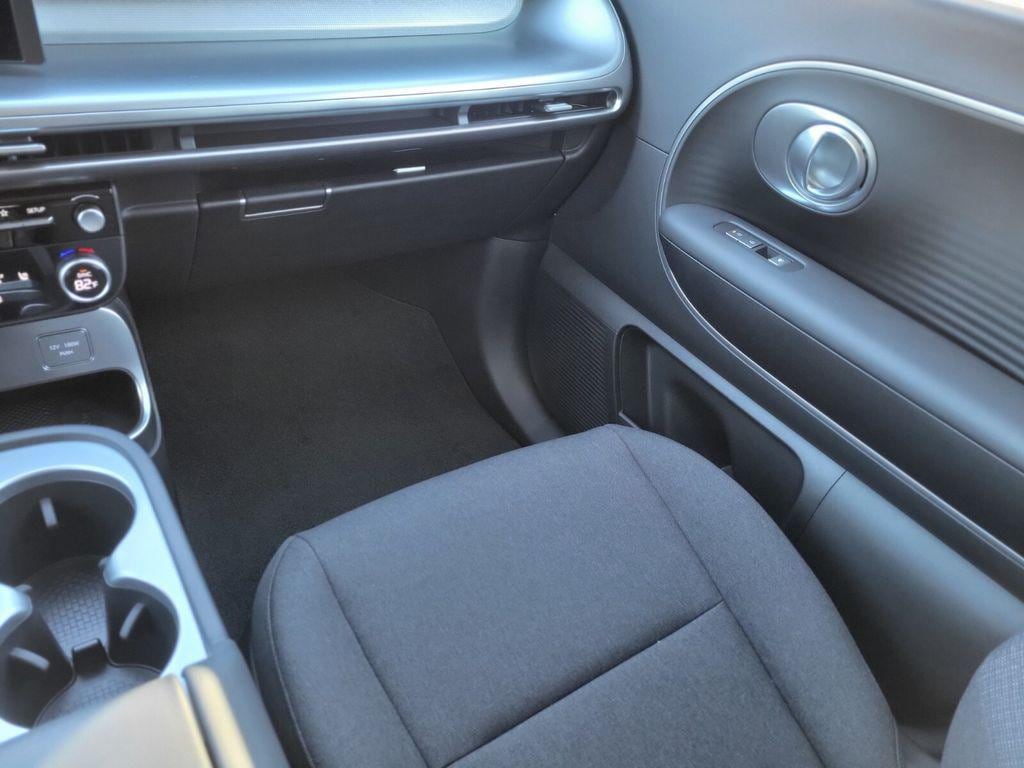 2026 Hyundai IONIQ 9 SE - Photo 13