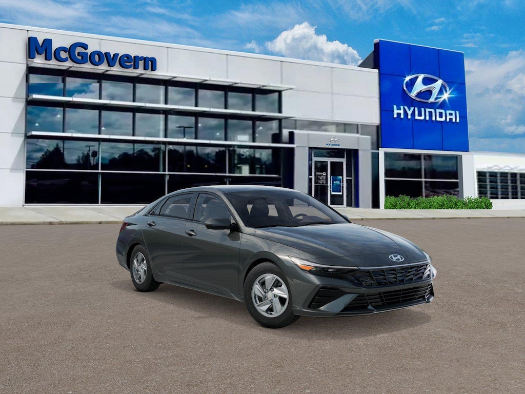 New 2026 Hyundai Elantra SE Sedan
