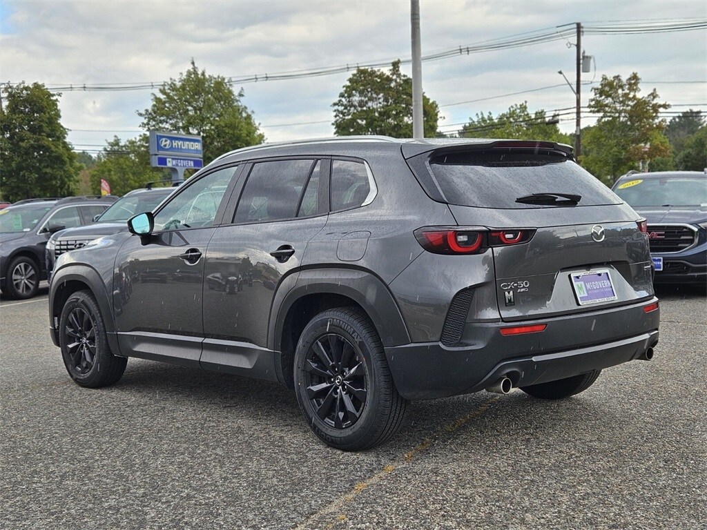 2025 Mazda CX-50 2.5 S Preferred photo 3