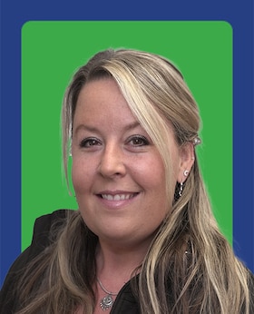 Staff member Heather Shumann from 6b48e0261067