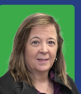 Staff member Linda Catalano from 3427ae5f1c17