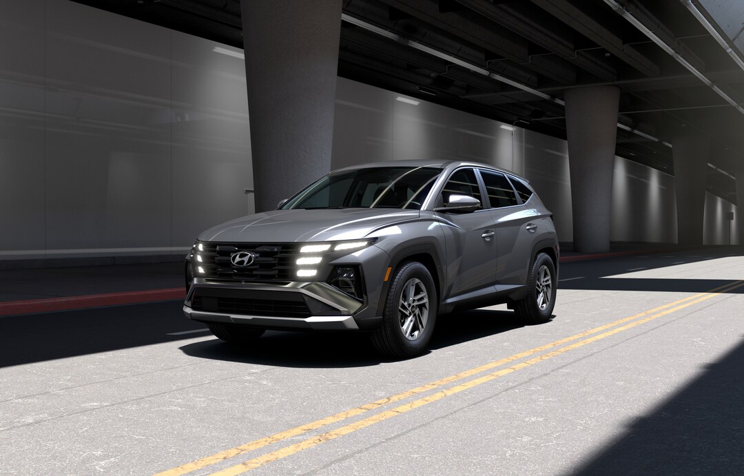 Hyundai Tucson Hybrid driving through tunnel