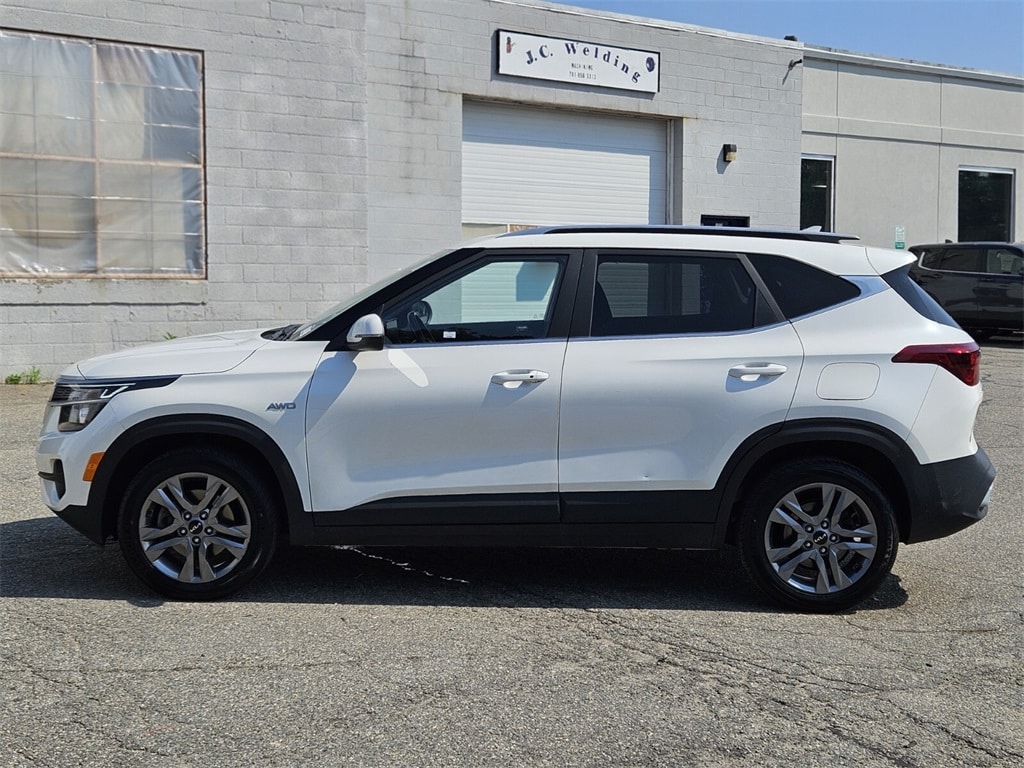 Used 2022 Kia Seltos S with VIN KNDEUCAA9N7306468 for sale in Wilmington, MA