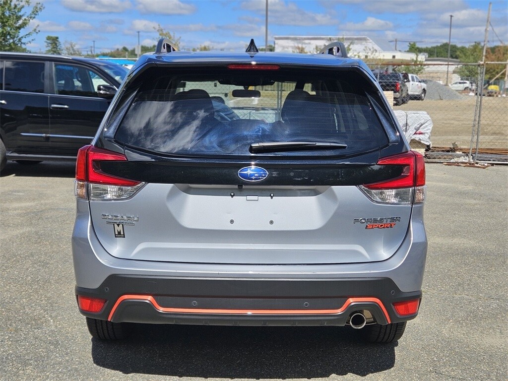 2024 Subaru Forester Sport photo 3