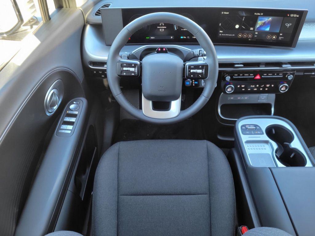 2026 Hyundai IONIQ 9 SE - Photo 10