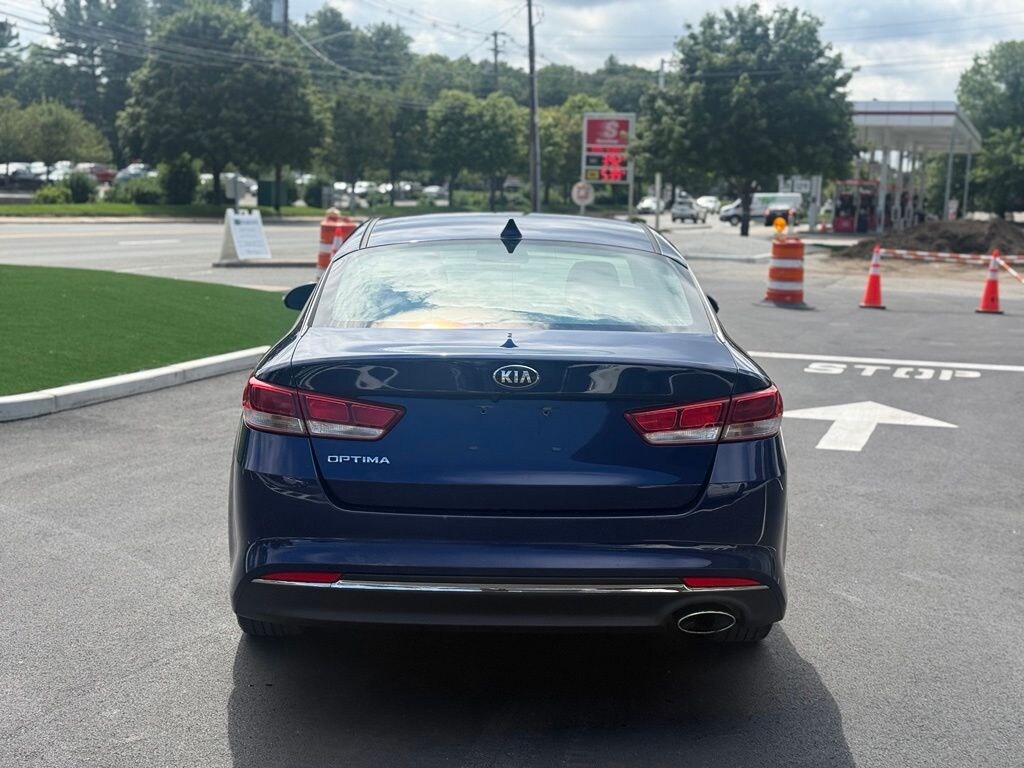 Used 2017 Kia Optima LX Sedan