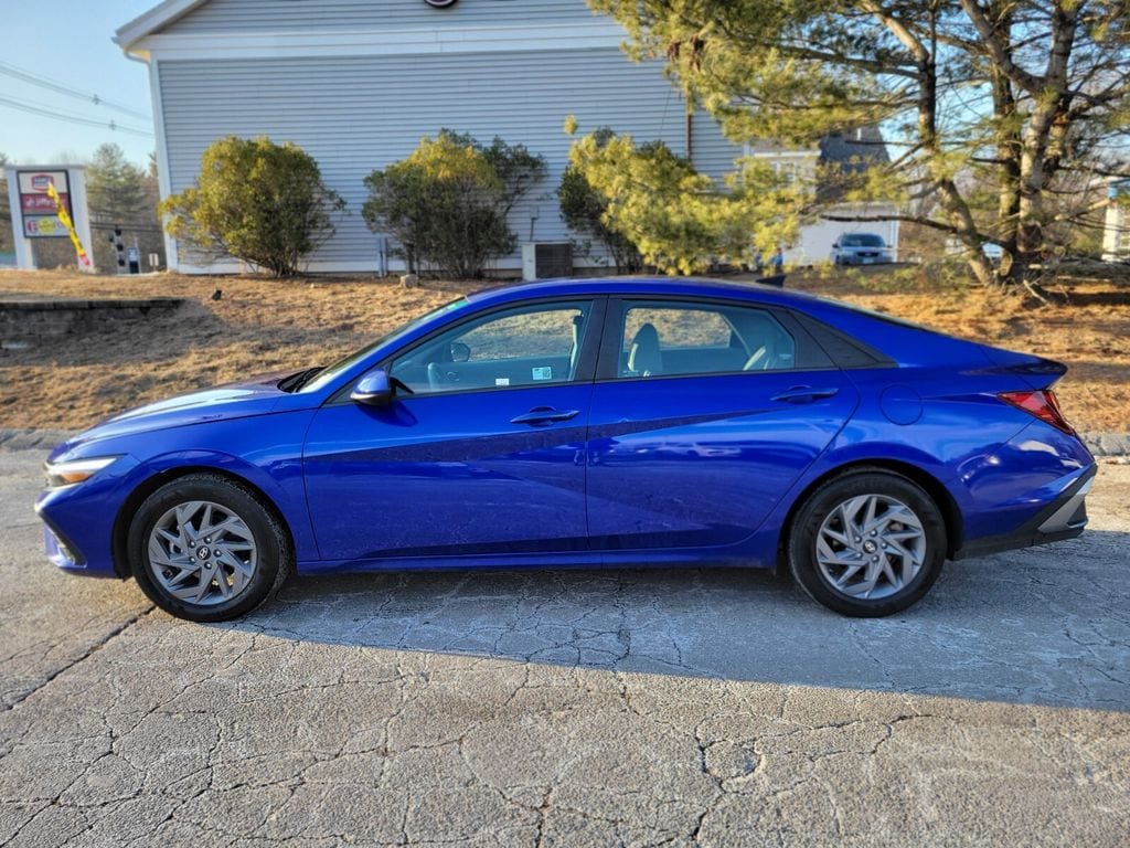 Certified 2024 Hyundai Elantra SEL with VIN KMHLM4DG1RU652613 for sale in Wilmington, MA