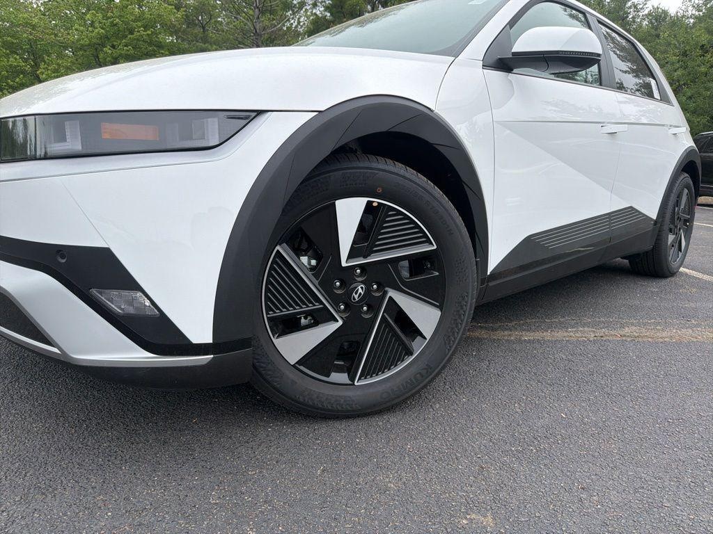 New 2026 Hyundai IONIQ 5 SE SUV
